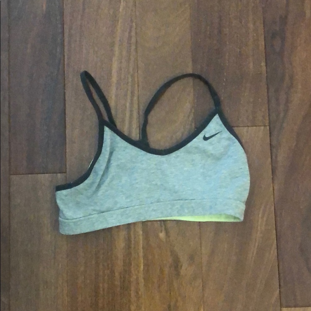 nike low impact sports bra